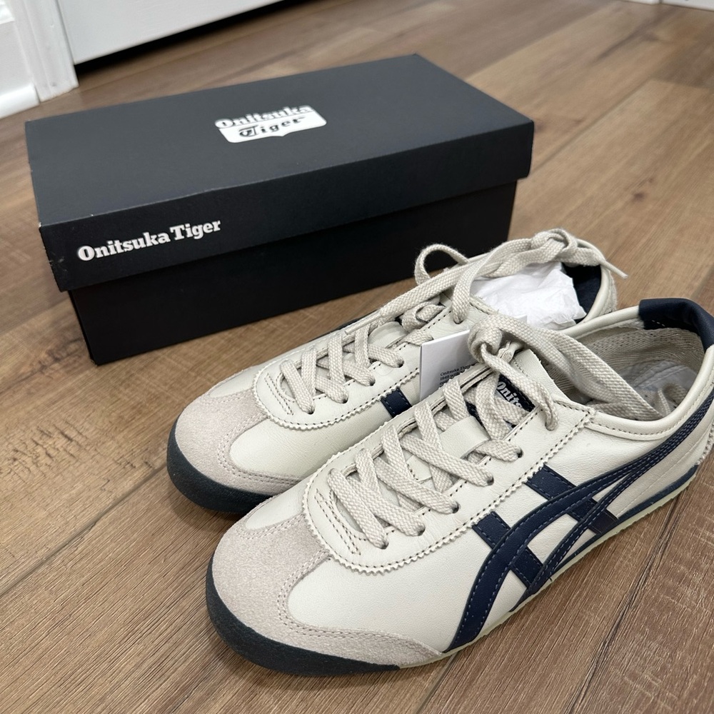 Onitsuka Tiger Mexico 66 in Birch/ Peacoat (U.S. 8)